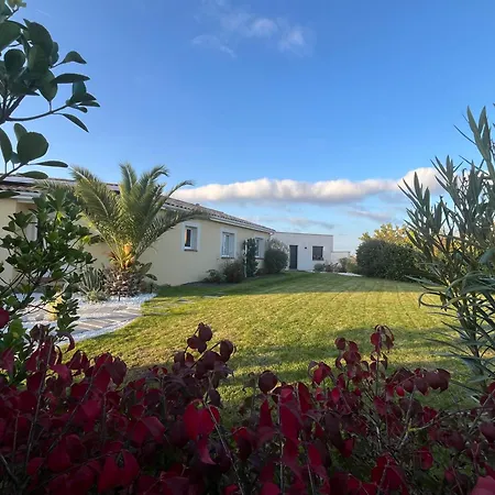 Aparte D Eliette Escapade Calme Et Raffinee A 20 Minutes De Toulouse 梅维尔